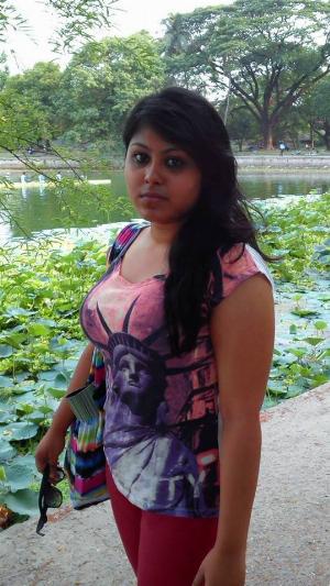 Kanwal Gulzar_31.jpg Kanwal Gulzar Group Sex